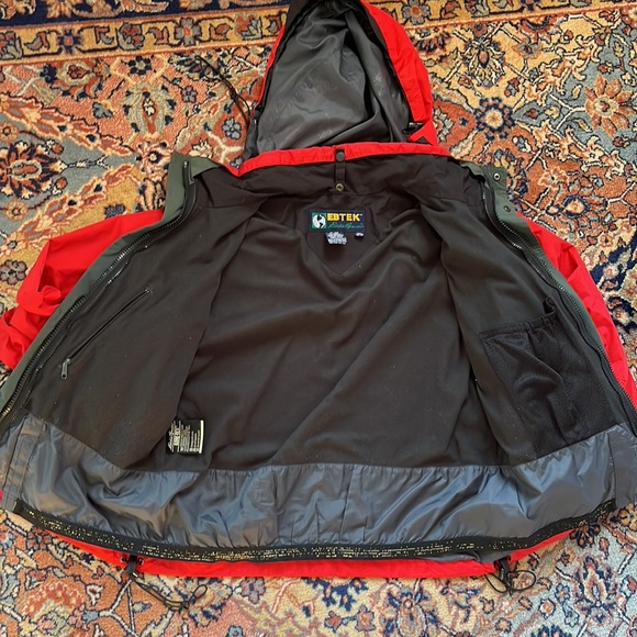 Men's Vintage Eddie Bauer EBTEK red Gore Tex jacket size xs - Picture 4 of 7